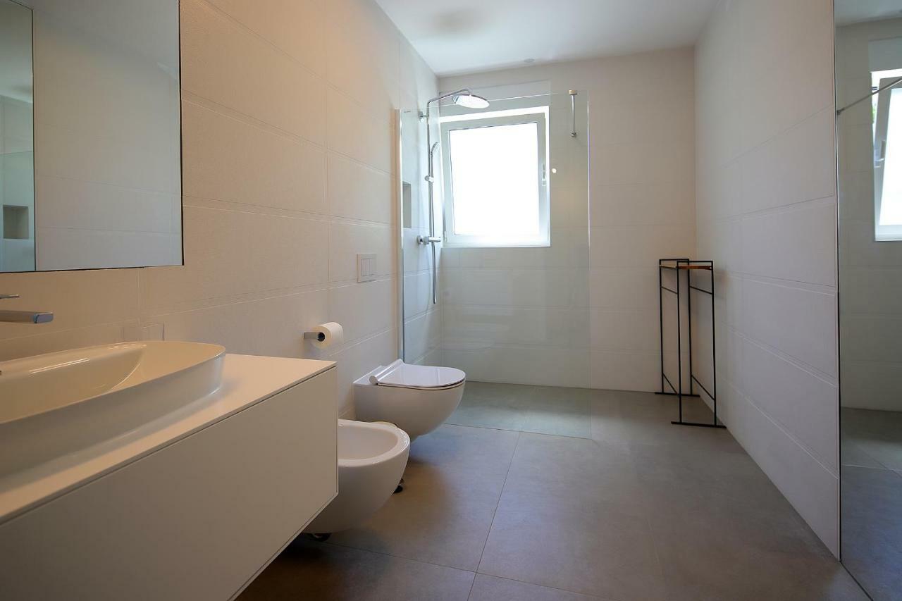 New Apartment With Swimming Pool Near The Beach Ičići Esterno foto