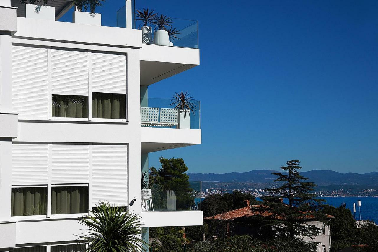 New Apartment With Swimming Pool Near The Beach Ičići Esterno foto