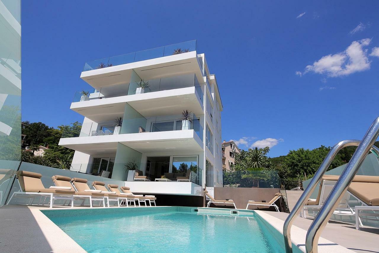 New Apartment With Swimming Pool Near The Beach Ičići Esterno foto
