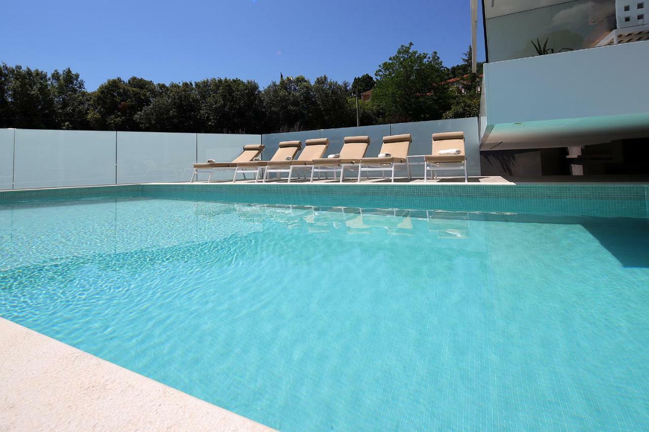 New Apartment With Swimming Pool Near The Beach Ičići Esterno foto